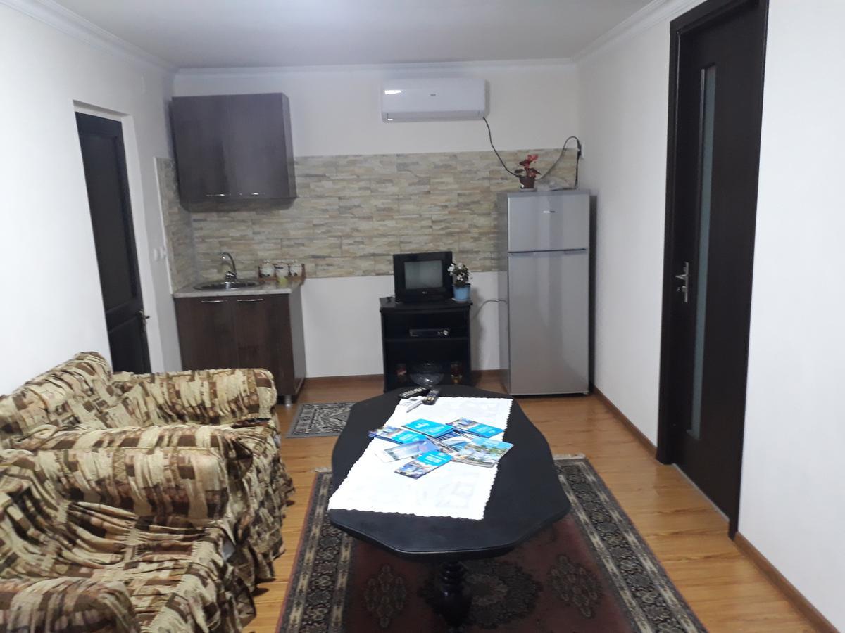 Hotel Liza Batumi Esterno foto