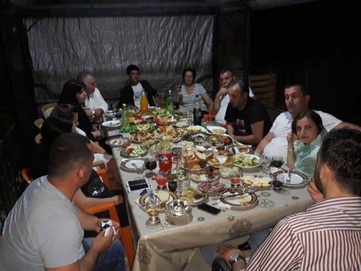 Hotel Liza Batumi Esterno foto